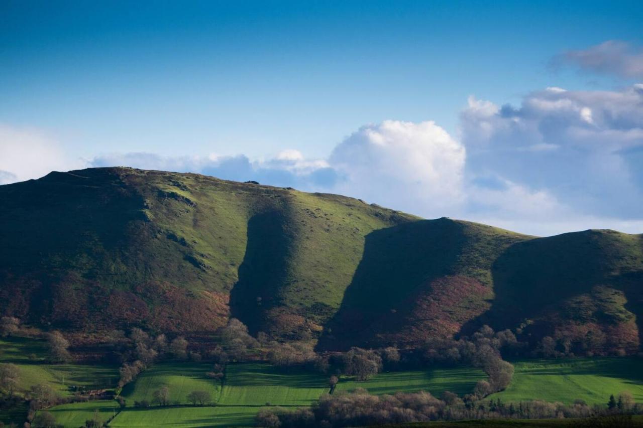 Nest Holiday Hideaway Wren Cottage Stunning Area! Church Stretton Bagian luar foto