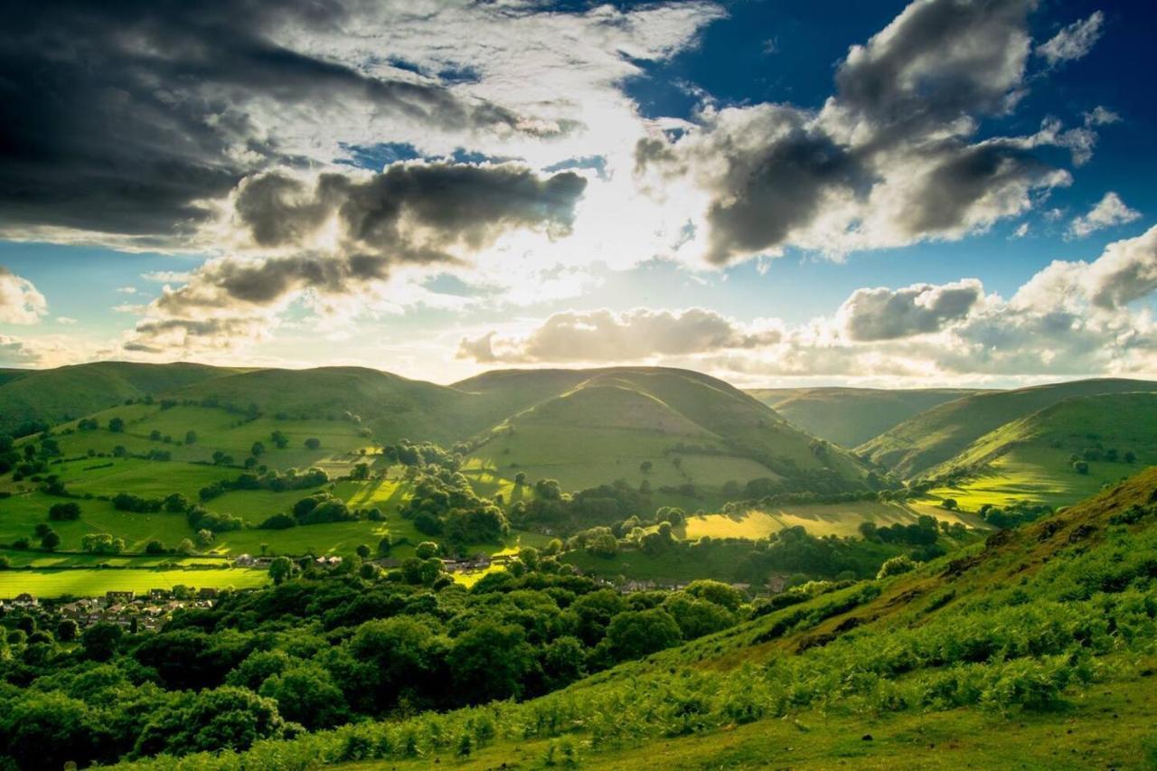 Nest Holiday Hideaway Wren Cottage Stunning Area! Church Stretton Bagian luar foto